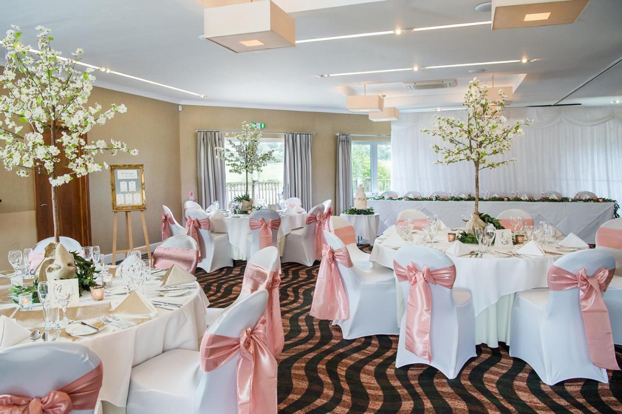 Lakeside Park Hotel & Spa Fishbourne  المظهر الخارجي الصورة